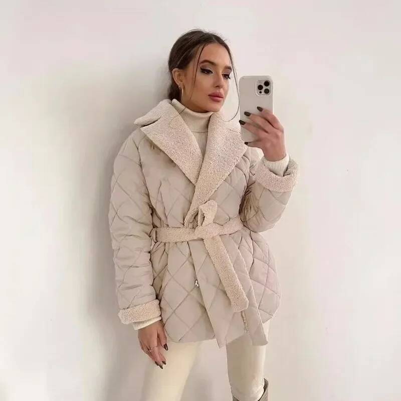 Elegant Quilted With Faux Fur  - Street Fashion England ulasan dan harga