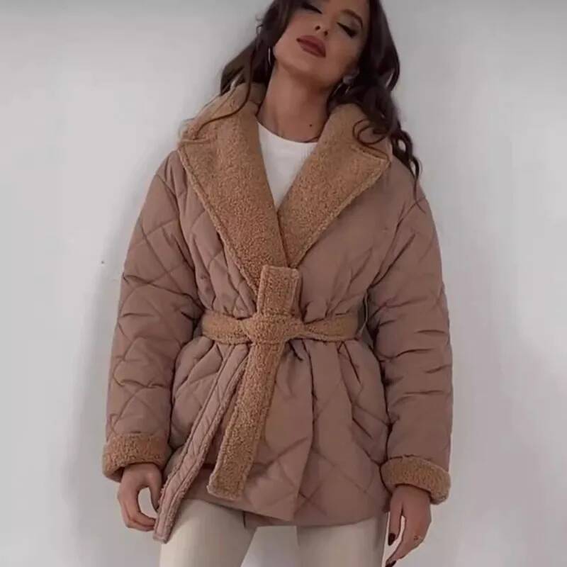 Elegant Quilted With Faux Fur  - Street Fashion England ulasan dan harga