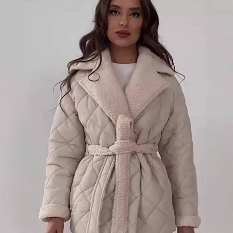 Elegant Quilted With Faux Fur  - Street Fashion England ulasan dan harga