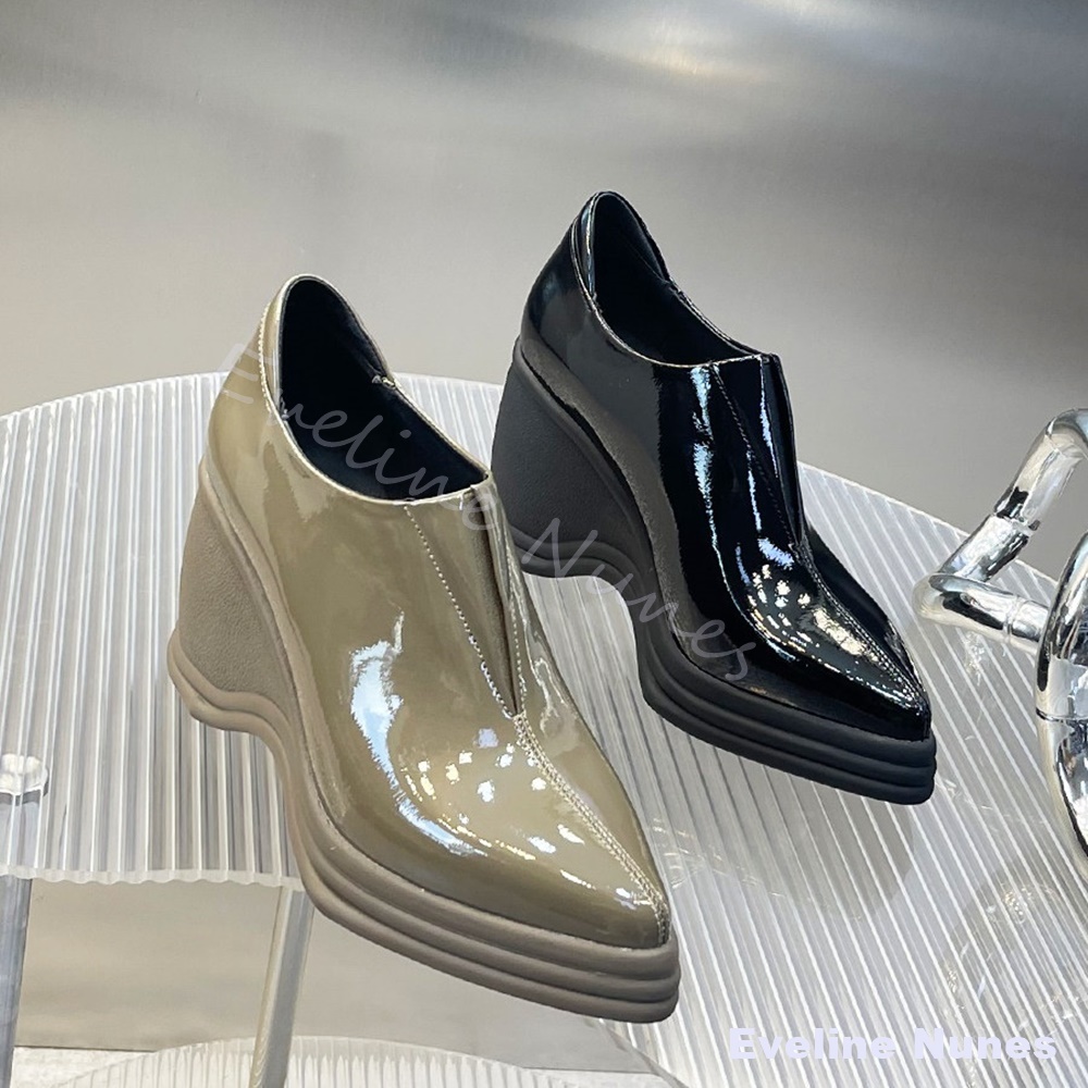 Patent Leather V Cut Pointed T - Street Fashion Y2K ulasan dan harga
